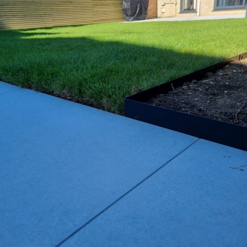 Kemps Landscaping | Patios, Fencing, Decking, Block Paved Driveways & Paths, Timber Structures & Pergolas, Garden Maintenance, Strimming & Hedge Cutting, Brickwork, Blockwork, Steps, Stonework & Rendering, Garden Design, Astroturf