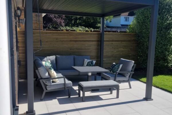 Kemps Landscaping | Patios, Fencing, Decking, Block Paved Driveways & Paths, Timber Structures & Pergolas, Garden Maintenance, Strimming & Hedge Cutting, Brickwork, Blockwork, Steps, Stonework & Rendering, Garden Design, Astroturf