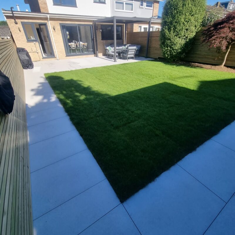 Kemps Landscaping | Patios, Fencing, Decking, Block Paved Driveways & Paths, Timber Structures & Pergolas, Garden Maintenance, Strimming & Hedge Cutting, Brickwork, Blockwork, Steps, Stonework & Rendering, Garden Design, Astroturf